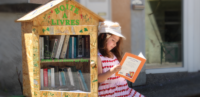 Le livre, de main en main